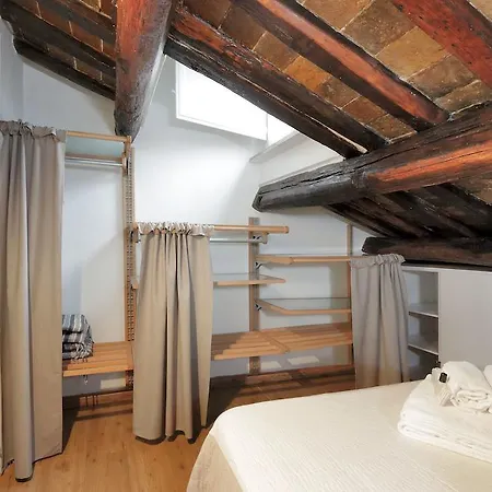 Daire Trevi Fountain Apartments Trevi