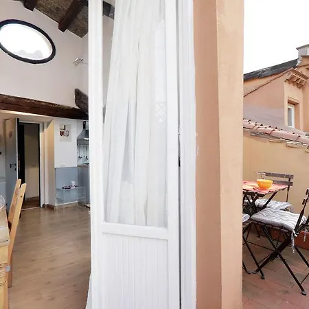 Daire Trevi Fountain Apartments Trevi