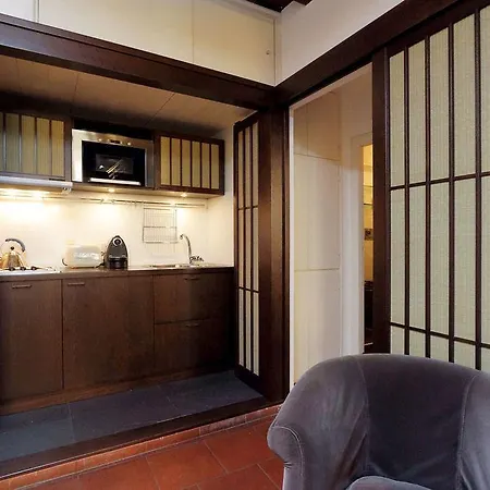 Trevi Fountain Apartments Daire *