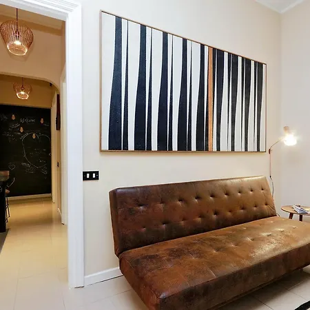 Daire Trevi Fountain Apartments