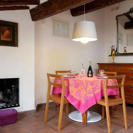 Trevi Fountain Apartments Daire *
